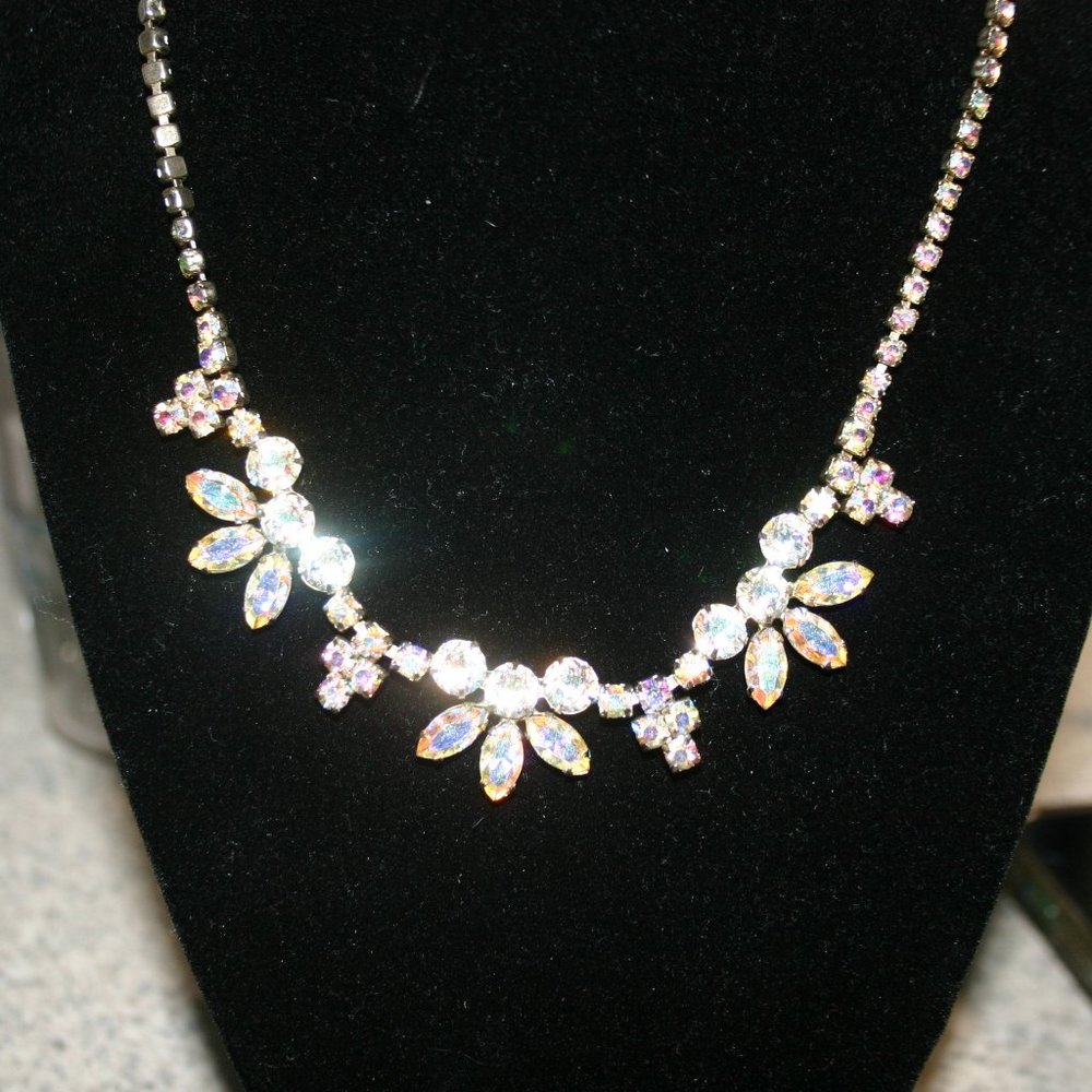 Gold Rhinestone Vintage Necklace